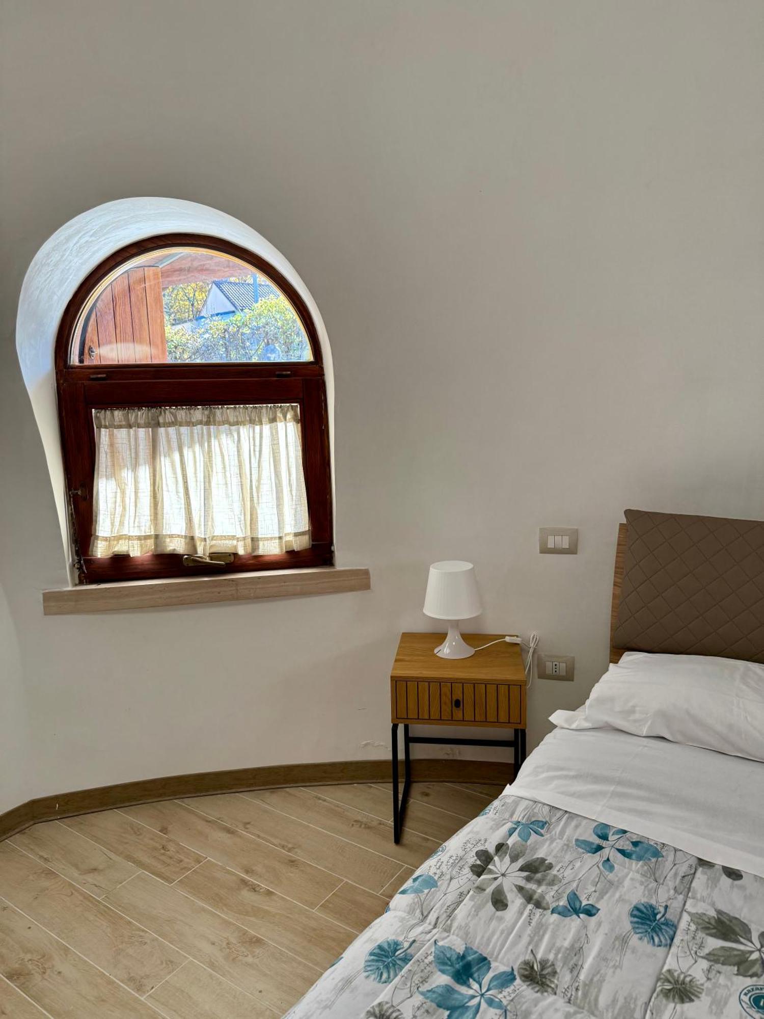 Miele B&B Vinchiaturo Εξωτερικό φωτογραφία