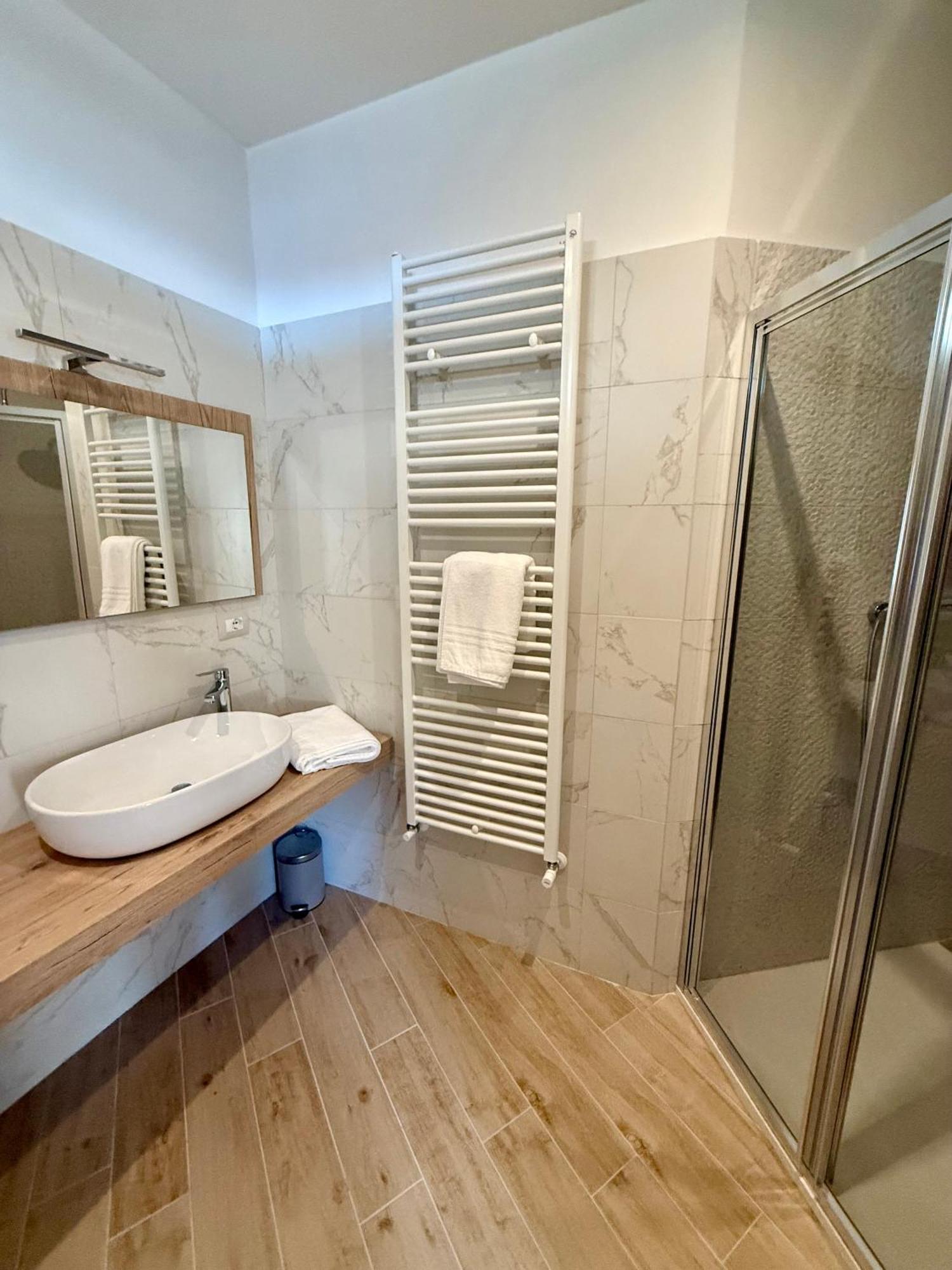 Miele B&B Vinchiaturo Εξωτερικό φωτογραφία